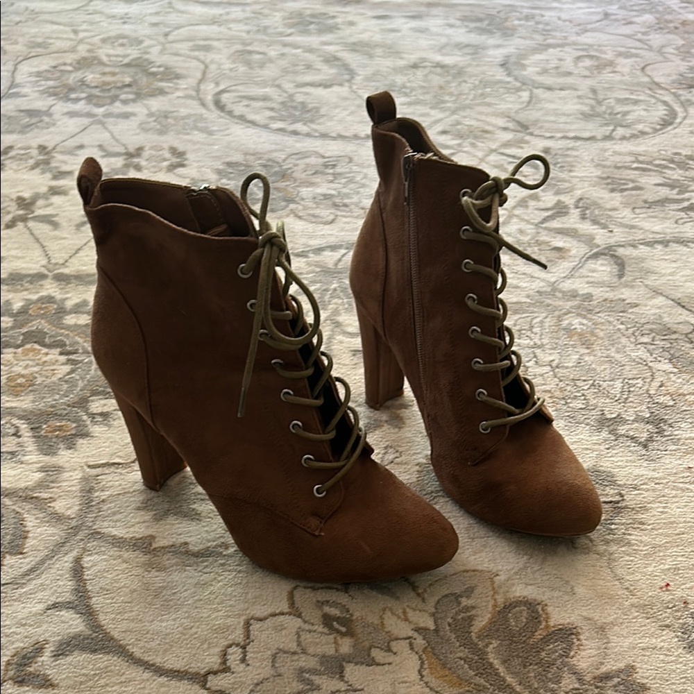 Wild Diva Brown Lace-Up Boots